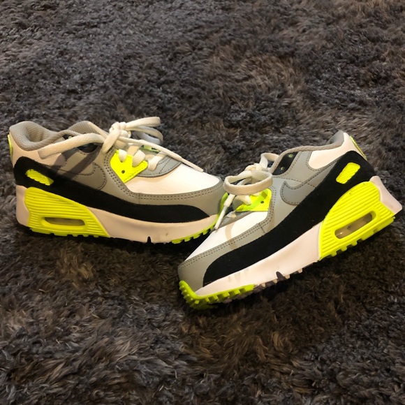 KID NIKE AIRMAX SHOES - Picture 3 of 4